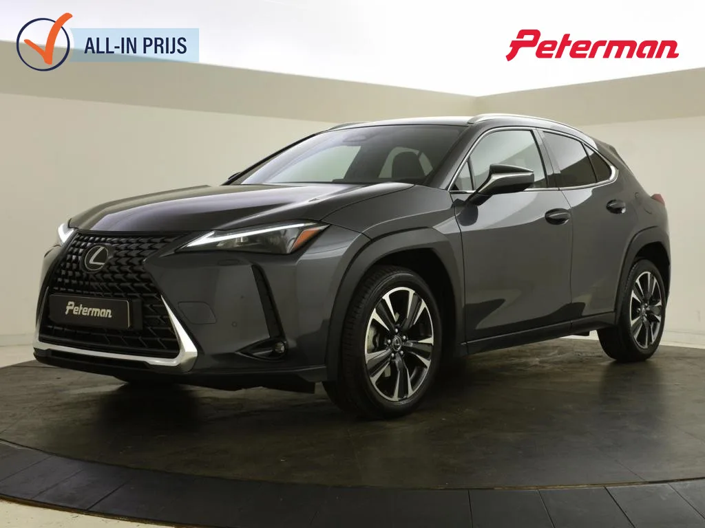 Lexus UX (2025) — foto 1