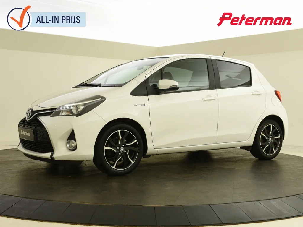 Toyota Yaris (2016) — foto 1