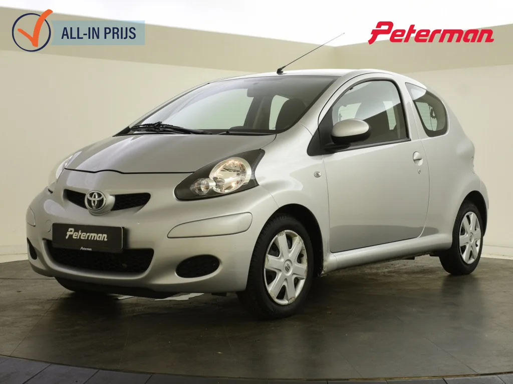 Toyota Aygo (2011) — foto 1