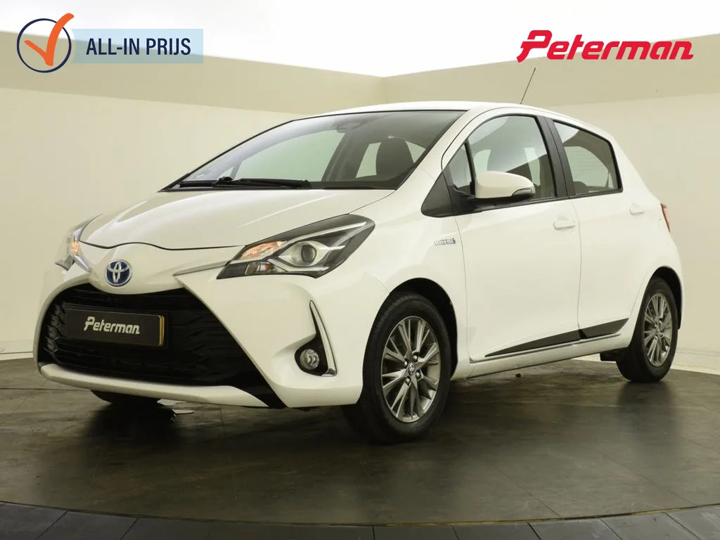 Toyota Yaris (2018) — foto 1