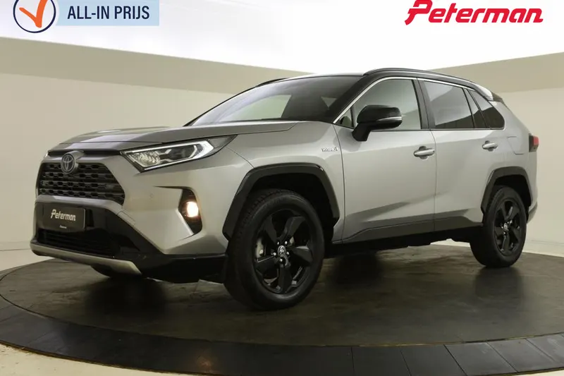 Toyota RAV4 (2021)