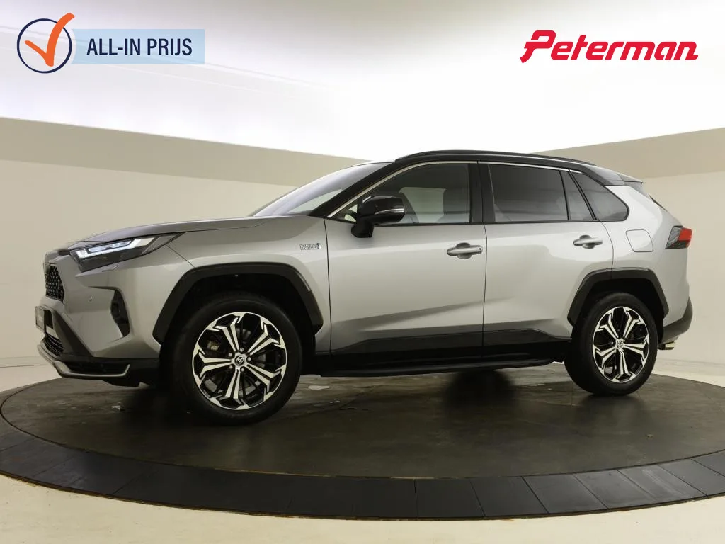 Toyota RAV4 (2023) — foto 1