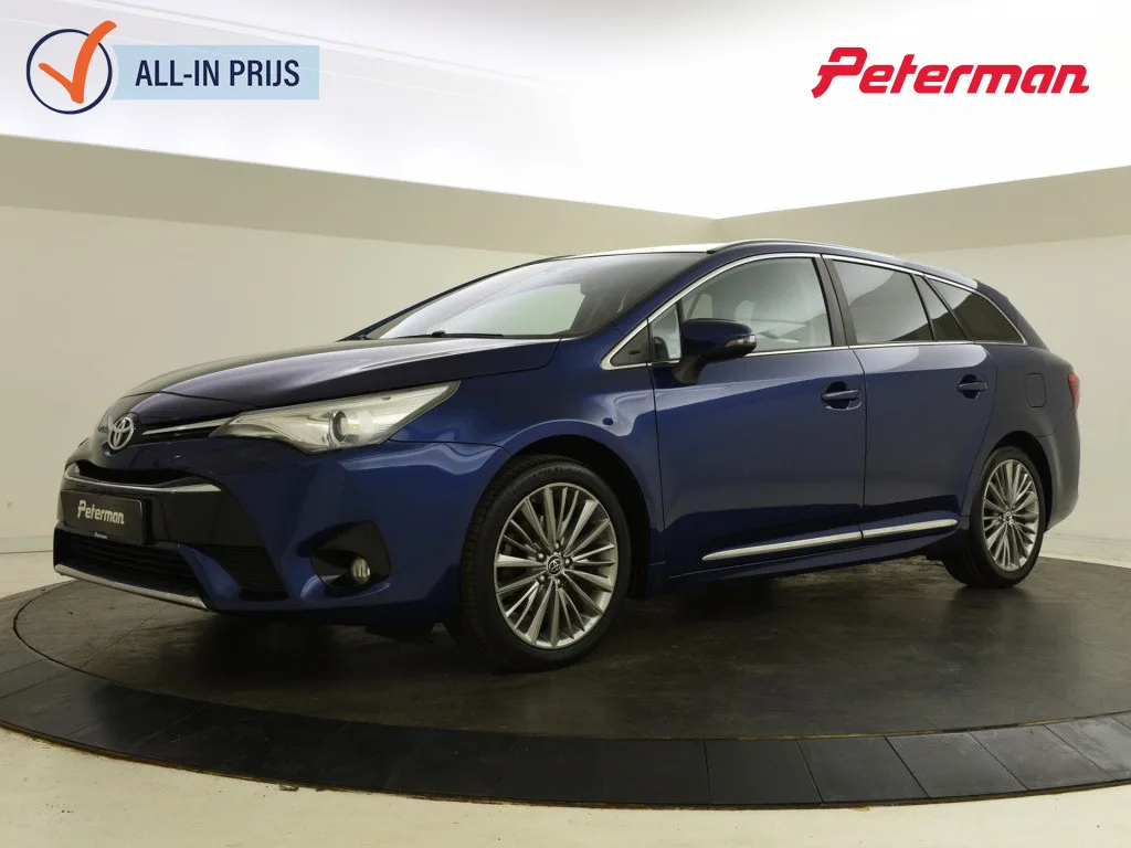 Toyota Avensis (2016) — foto 1