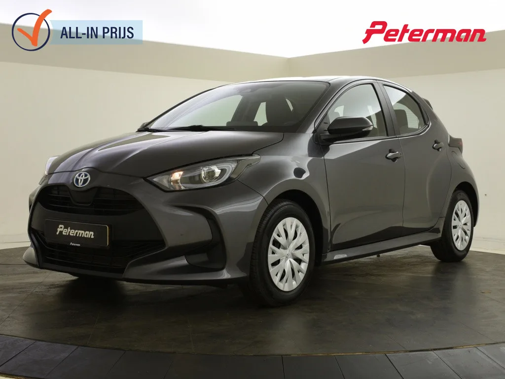 Toyota Yaris (2022) — foto 1