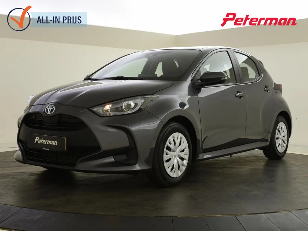 Toyota Yaris (2022) — foto 1