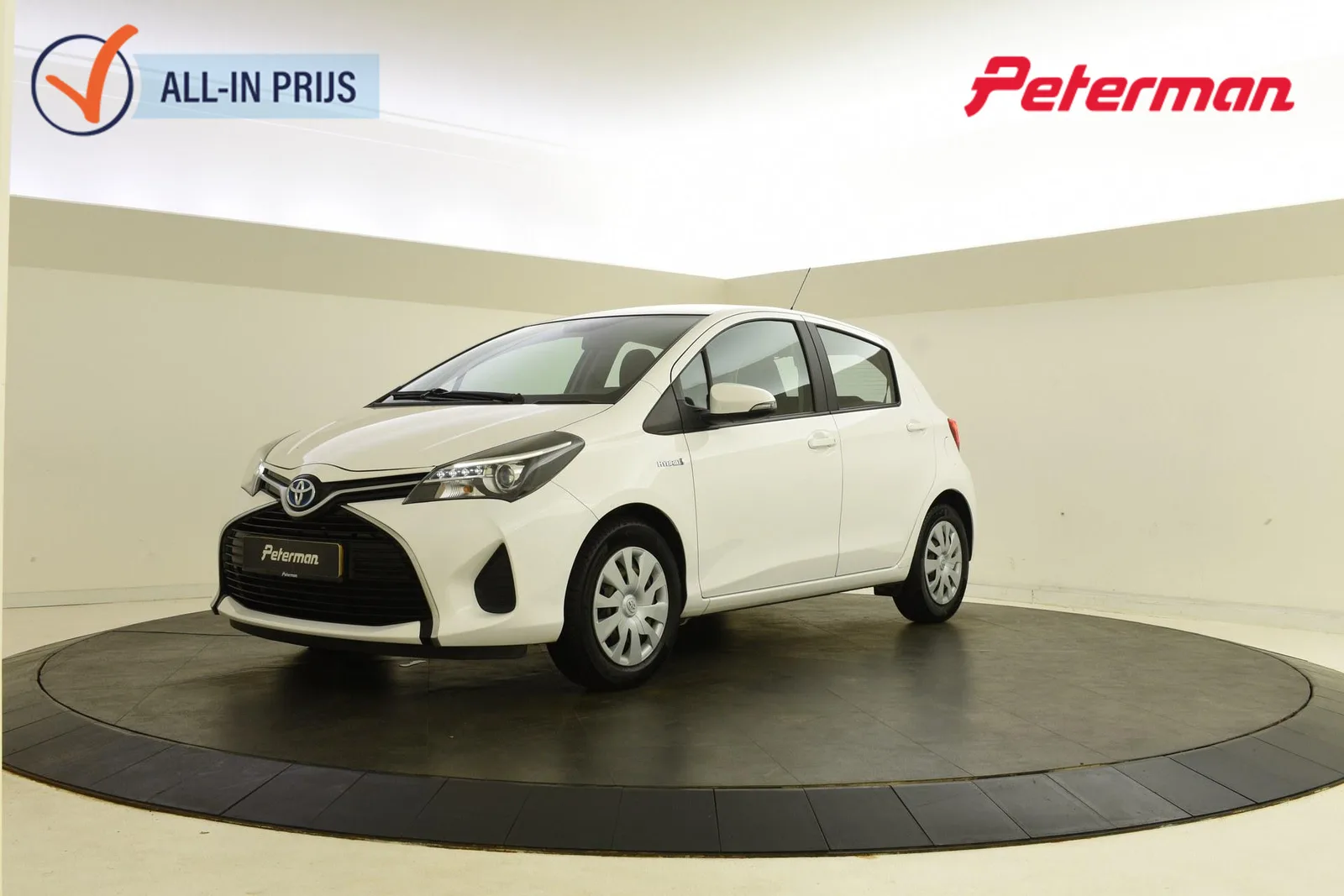 Toyota Yaris (2016) — foto 1