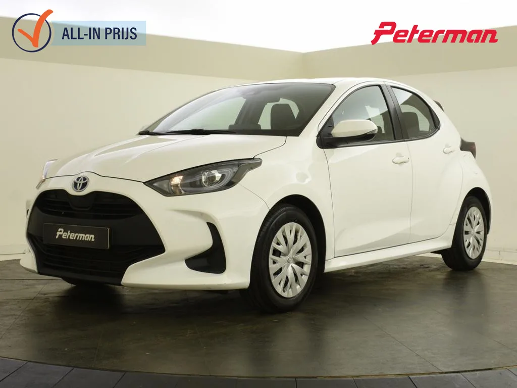 Toyota Yaris (2021) — foto 1