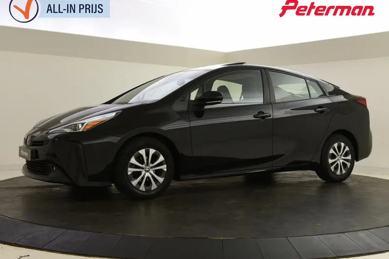 Toyota Prius (2021)
