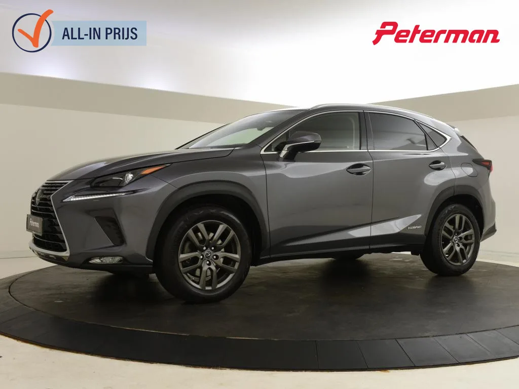Lexus NX (2020) — foto 1