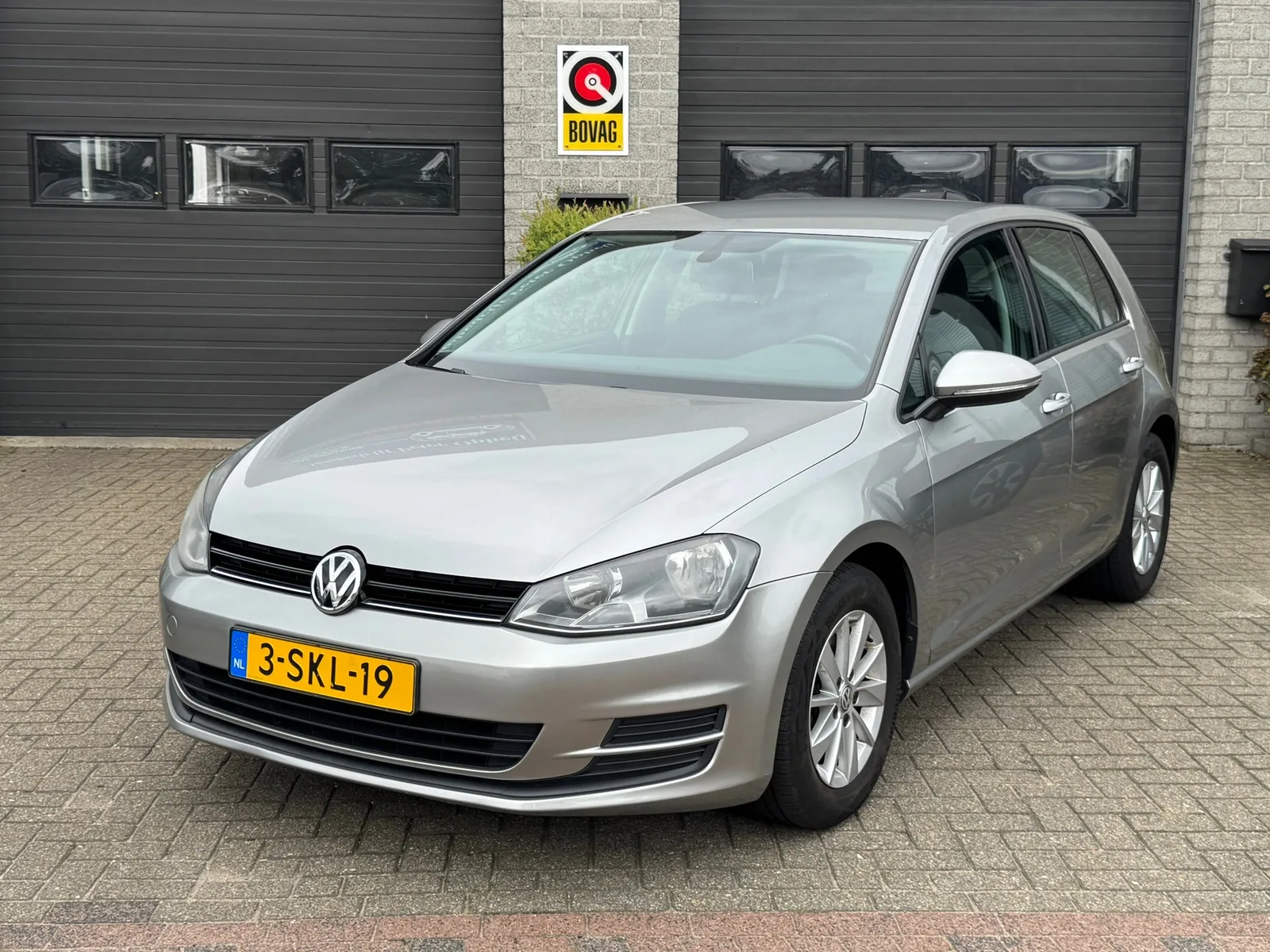 Volkswagen Golf (2013) — foto 1