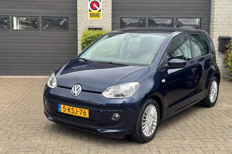Volkswagen Up! (2013)