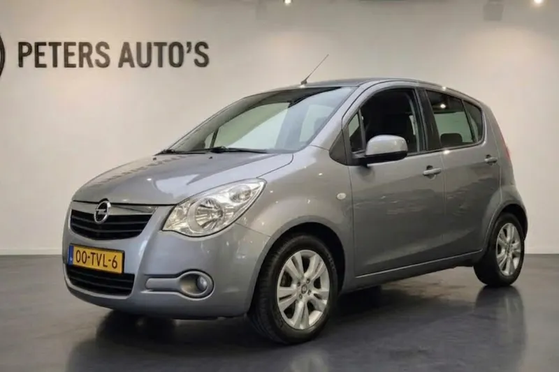 Opel Agila (2012)