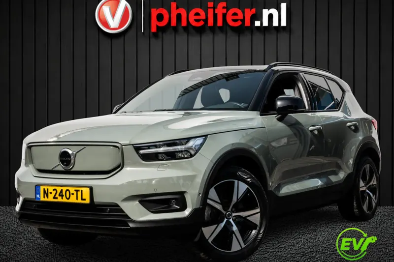 Volvo XC40 (2021)