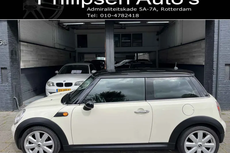 MINI Cooper (2009)