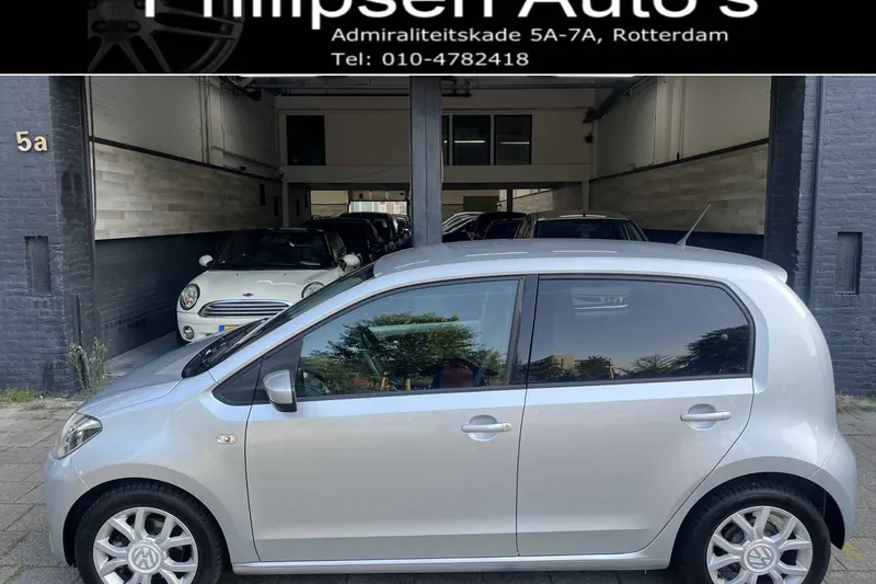 Volkswagen Up! (2013)