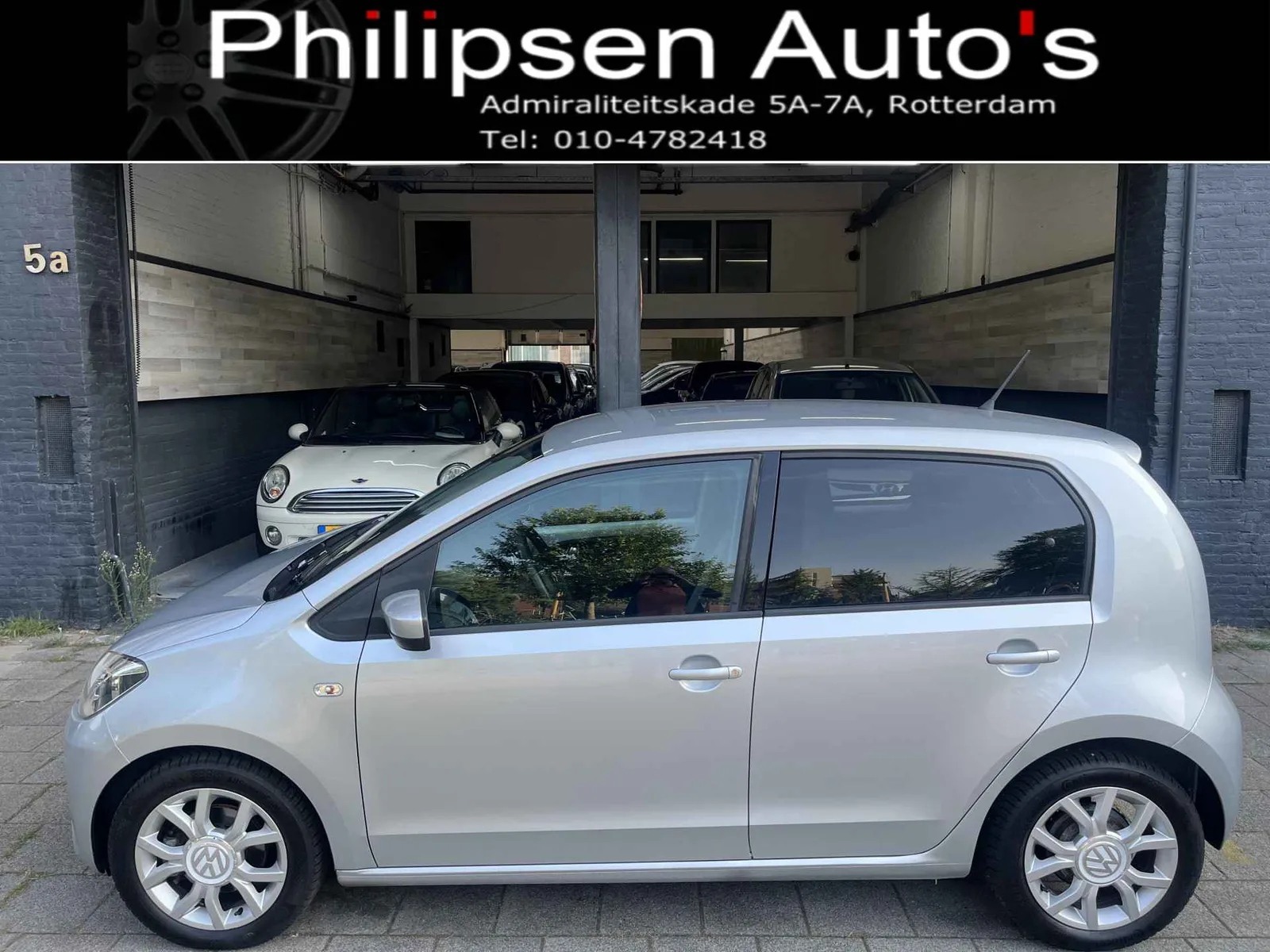 Volkswagen Up! (2013) — foto 1