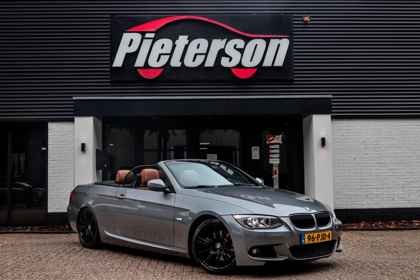 BMW 3-Serie (2011) — foto 1