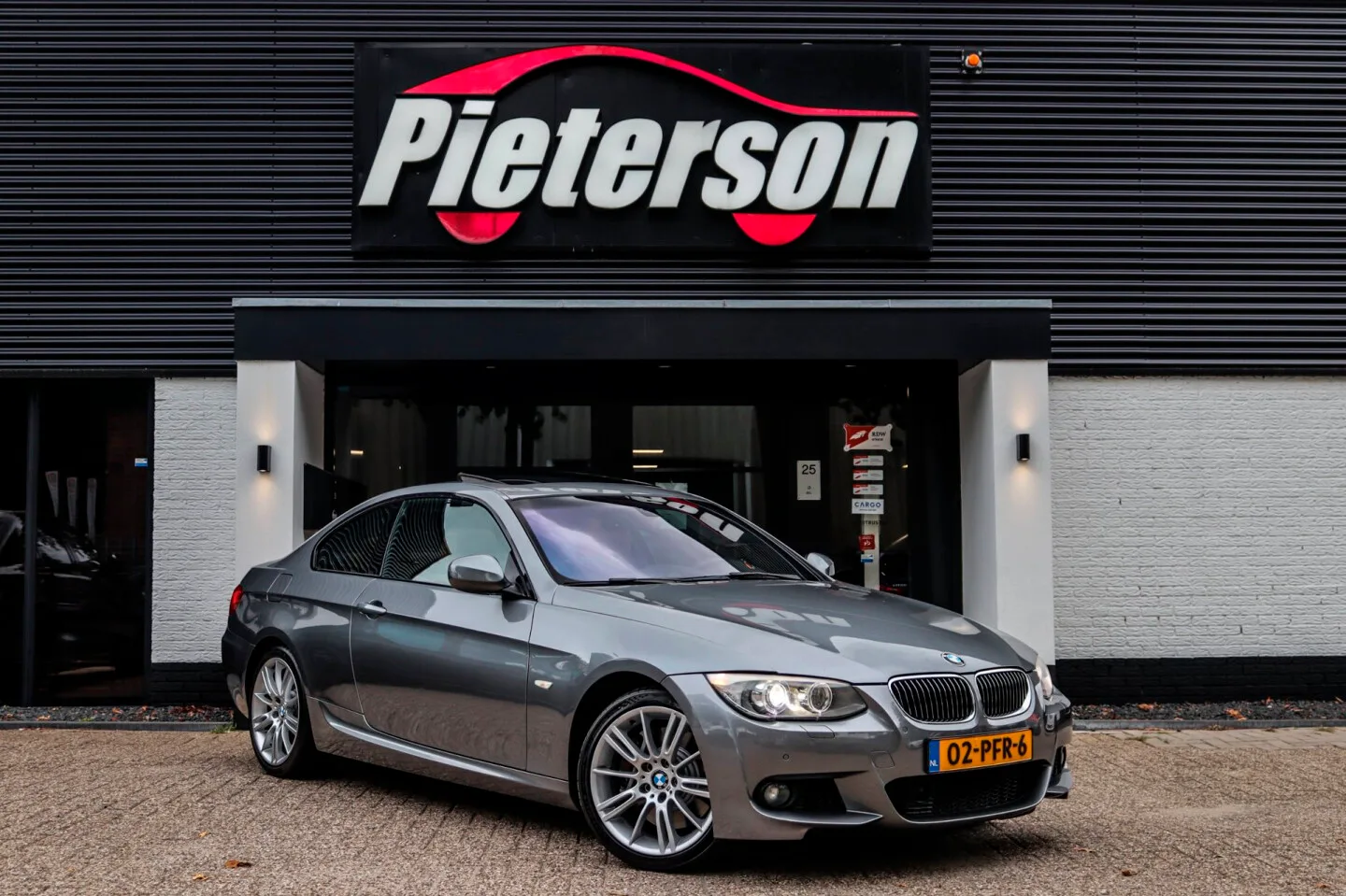BMW 3-Serie (2011) — foto 1