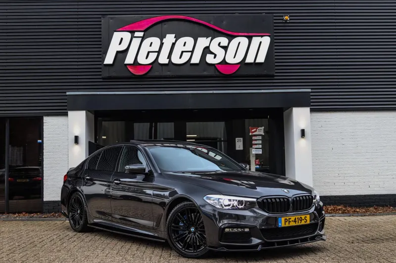 BMW M5 (2017)
