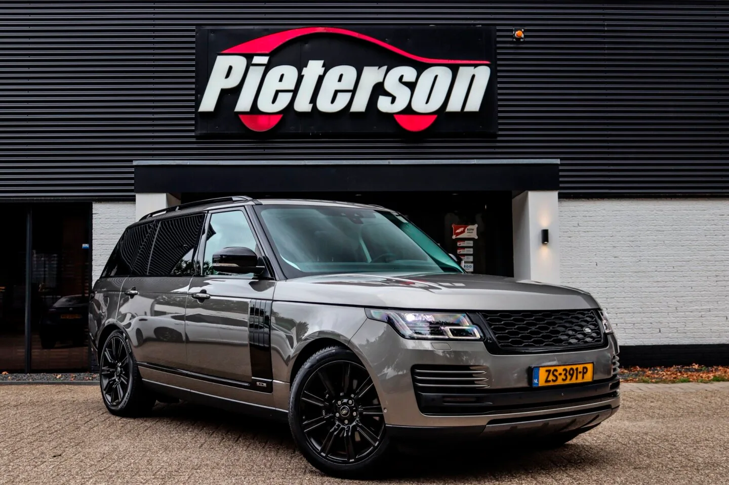 Land Rover Range Rover (2019) — foto 1