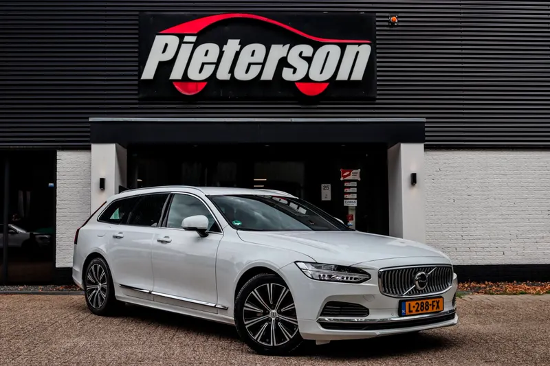 Volvo V90 (2021)
