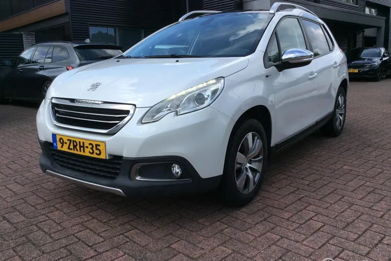 Peugeot 2008 (2015)