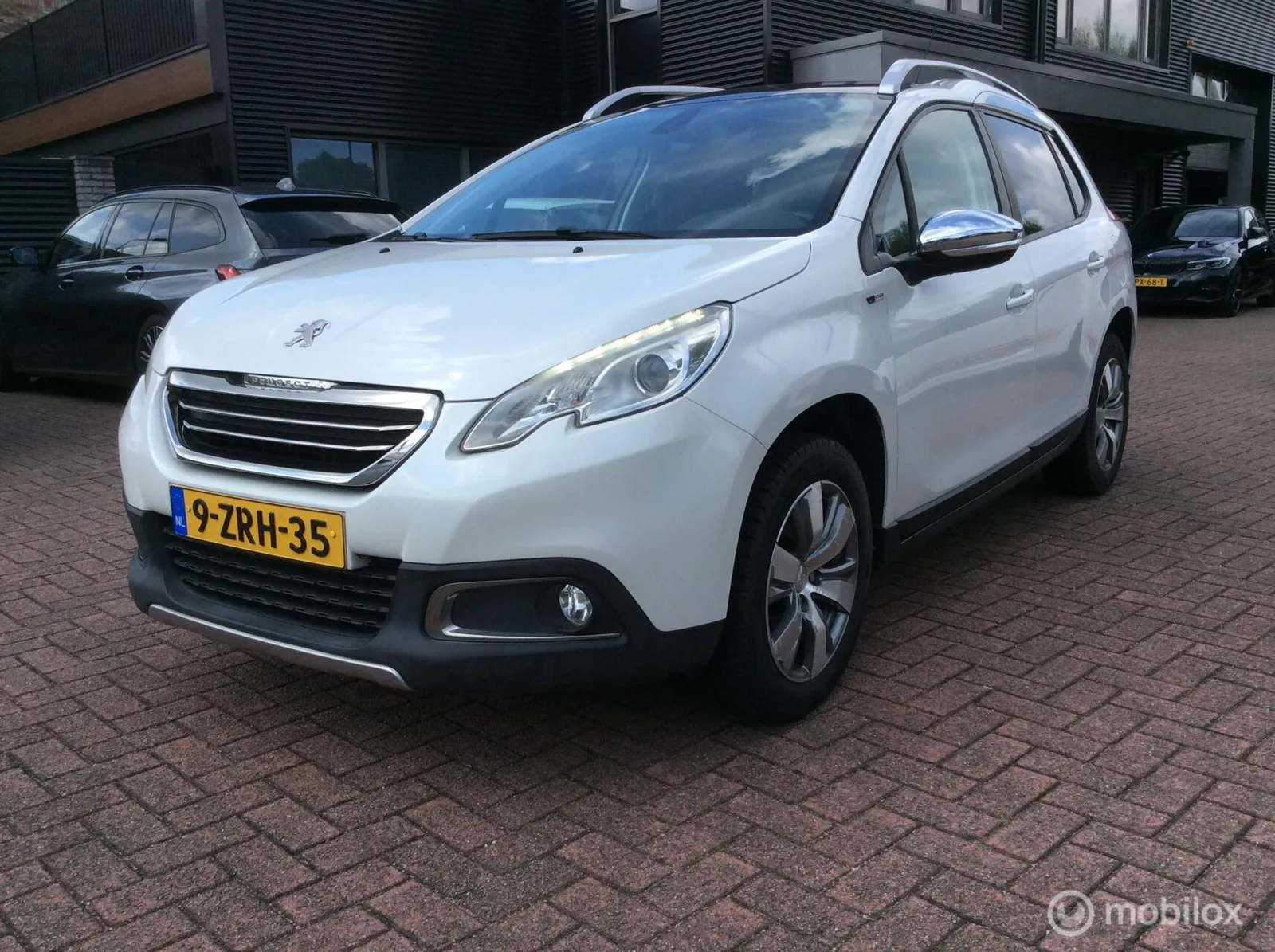 Peugeot 2008 (2015) — foto 1