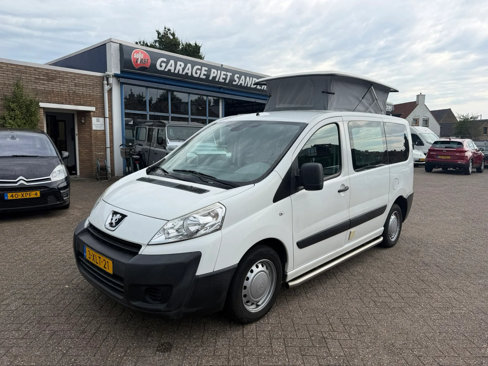 Peugeot Expert (2011) — foto 1
