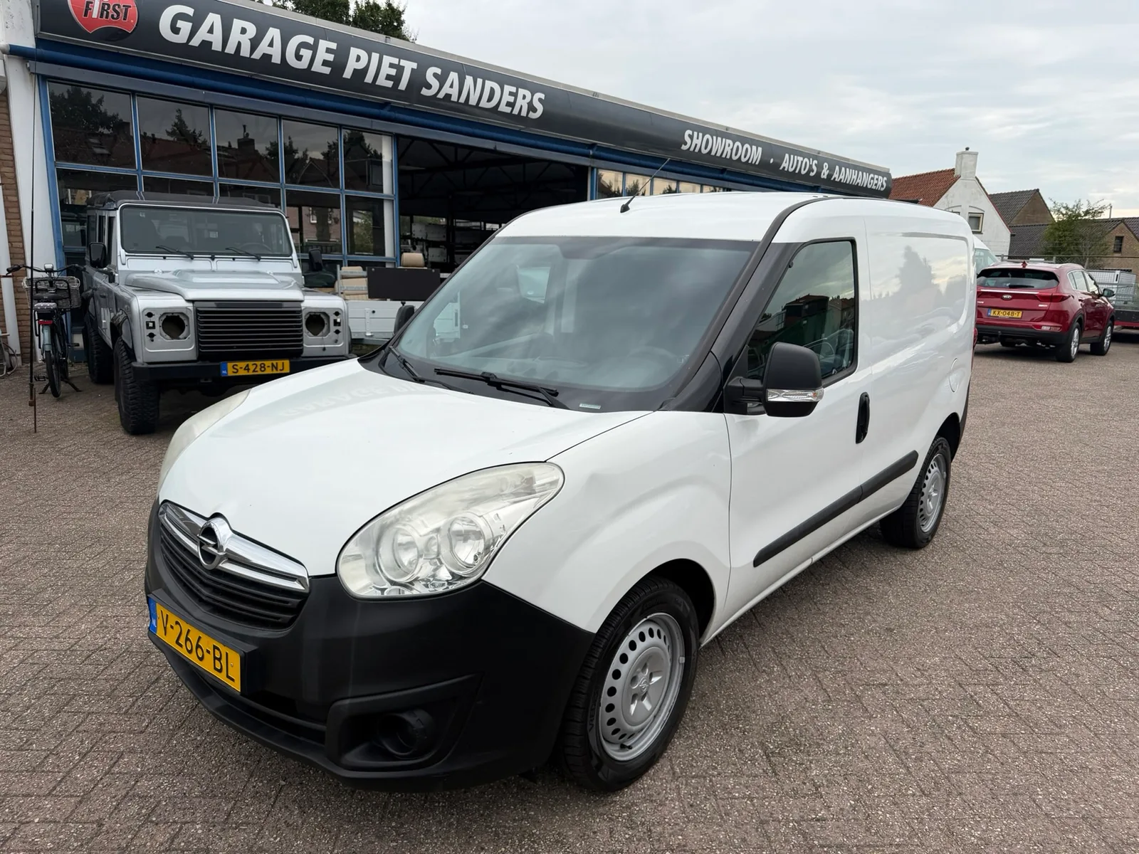 Opel Combo (2016) — foto 1