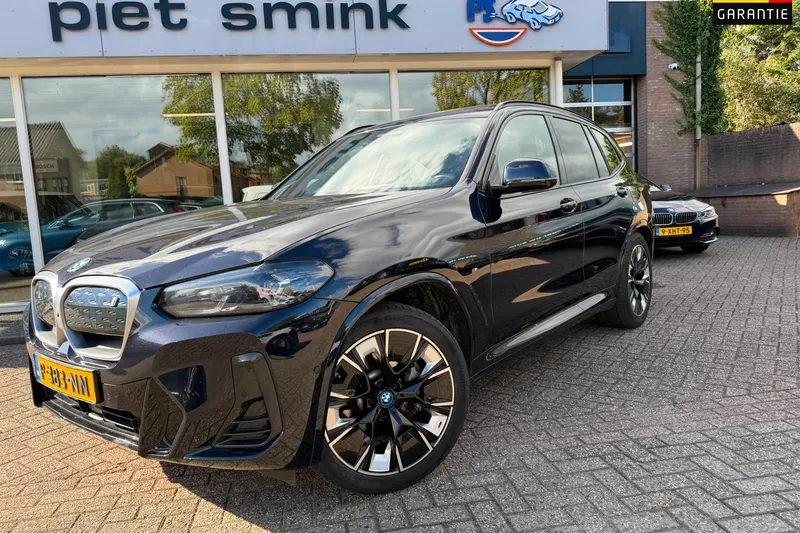 BMW iX3 (2022)