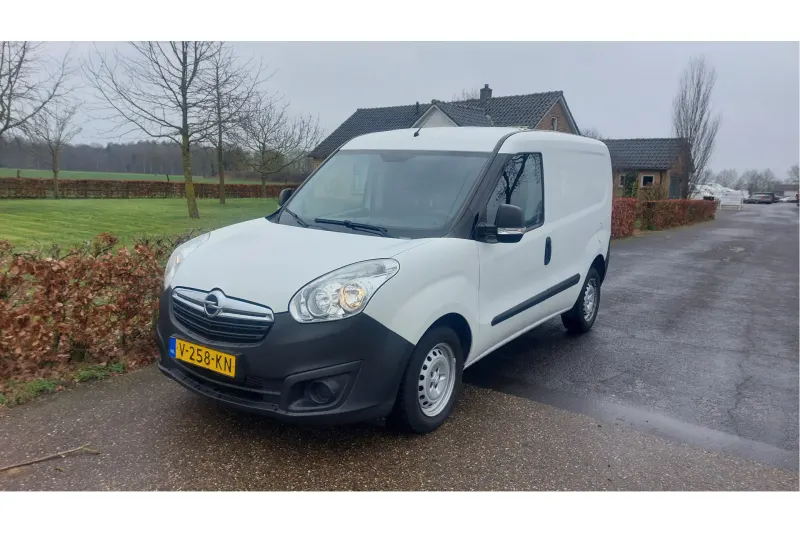 Opel Combo (2017)
