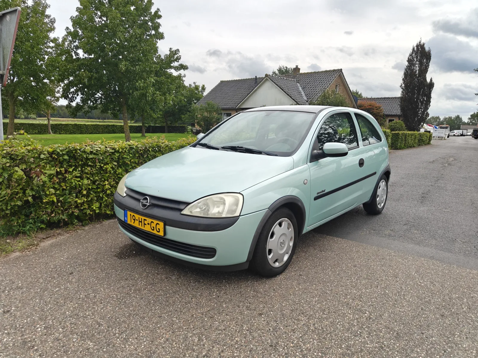 Opel Corsa (2001) — foto 1