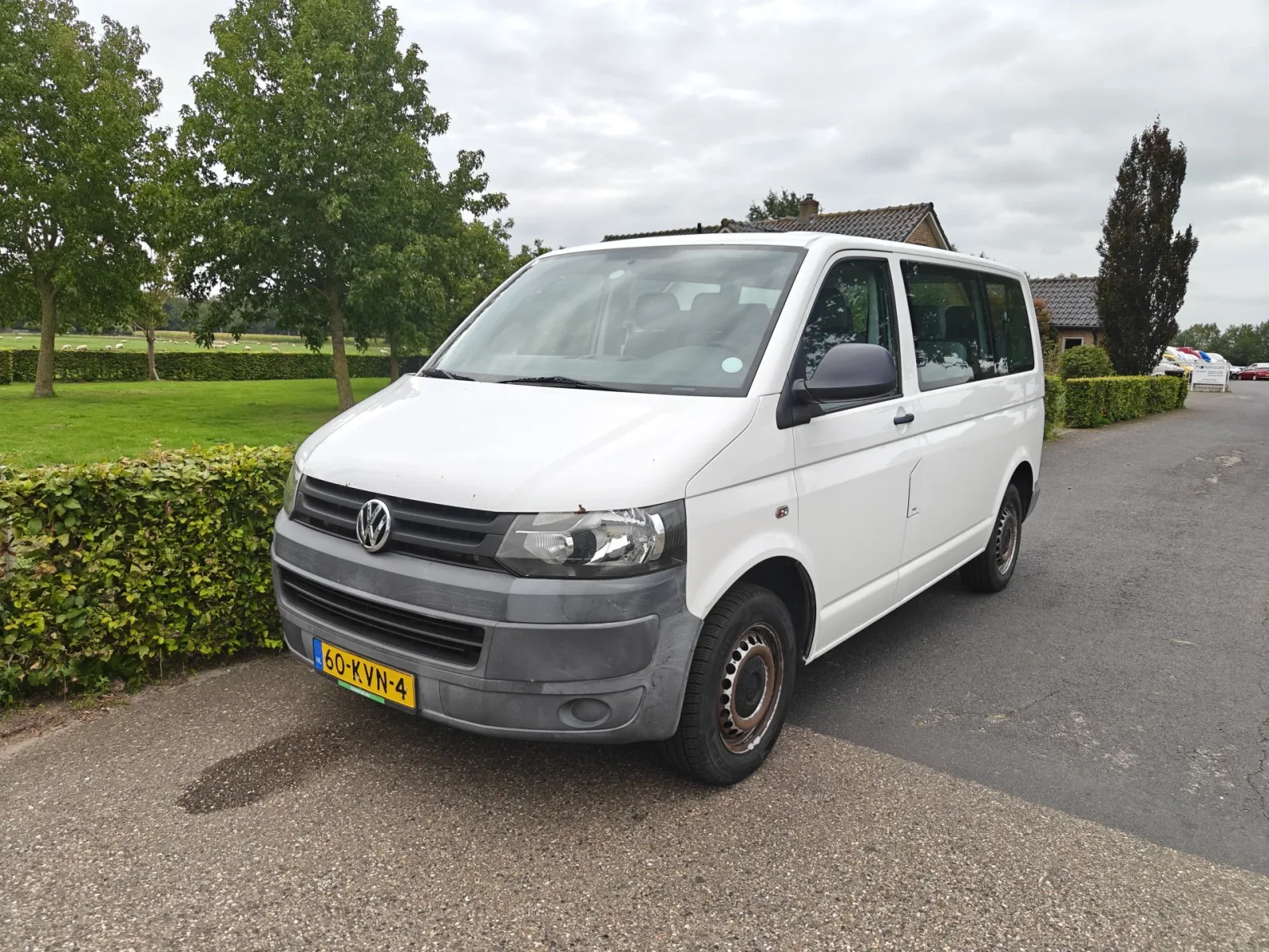 Volkswagen Transporter (2010) — foto 1
