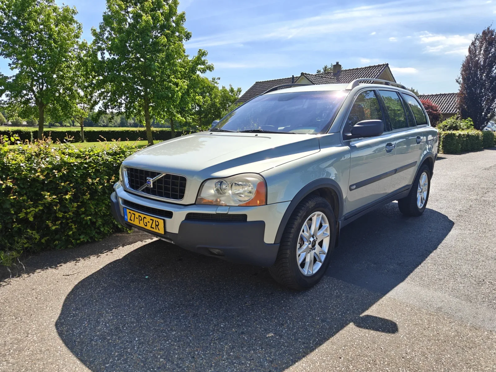 Volvo XC90 (2004) — foto 1