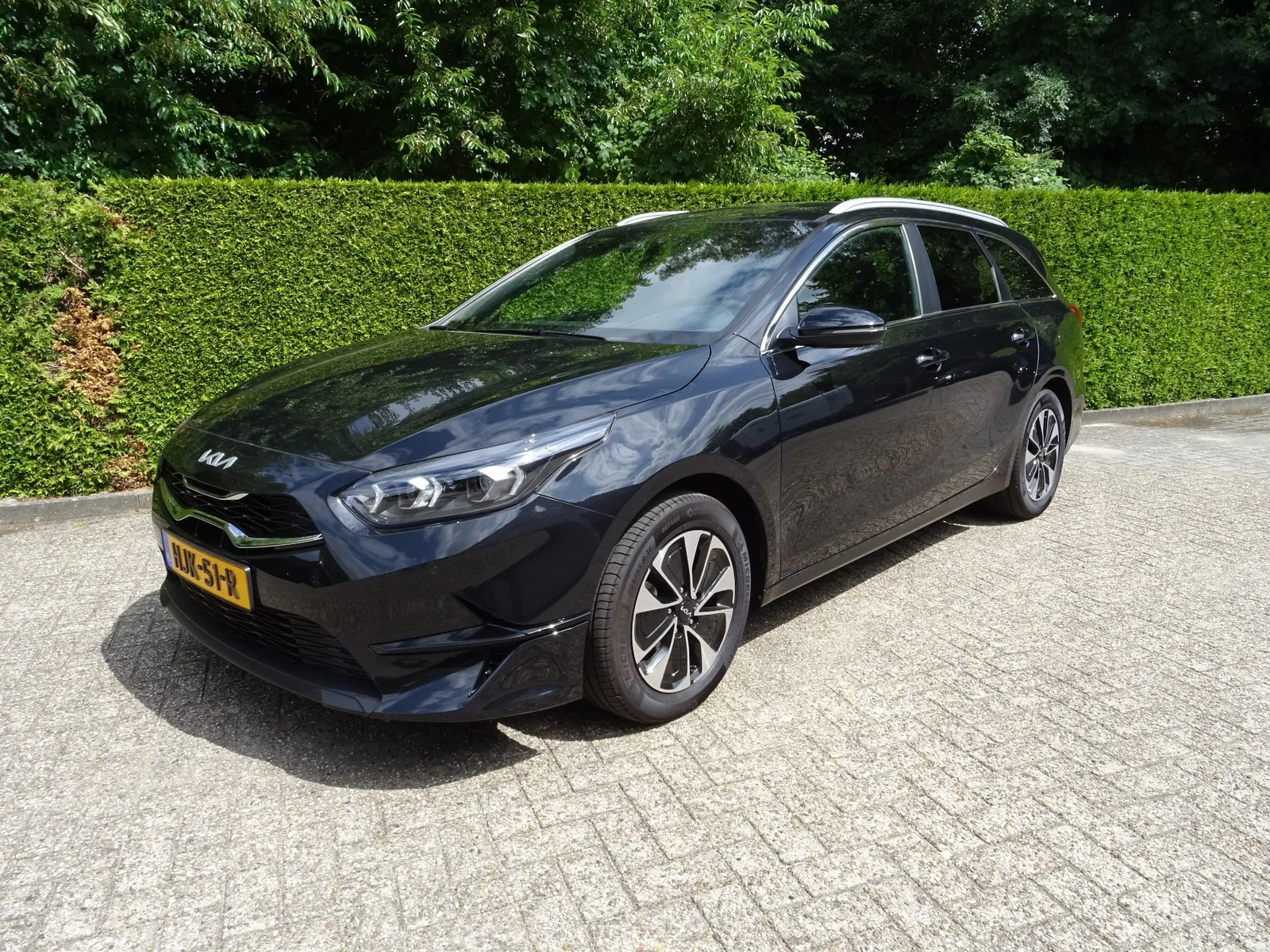 Kia Ceed (2025) — foto 1