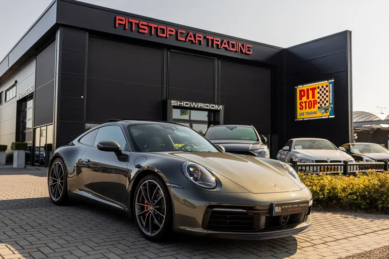 Porsche 911 (2019)