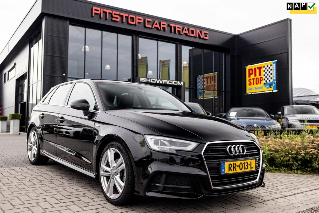 Audi A3 (2018) — foto 1