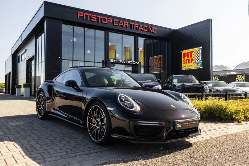 Porsche 911 (2016)