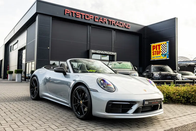 Porsche 911 (2019)