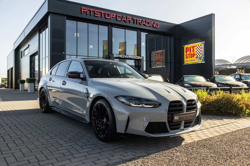 BMW M3 (2022) — foto 1