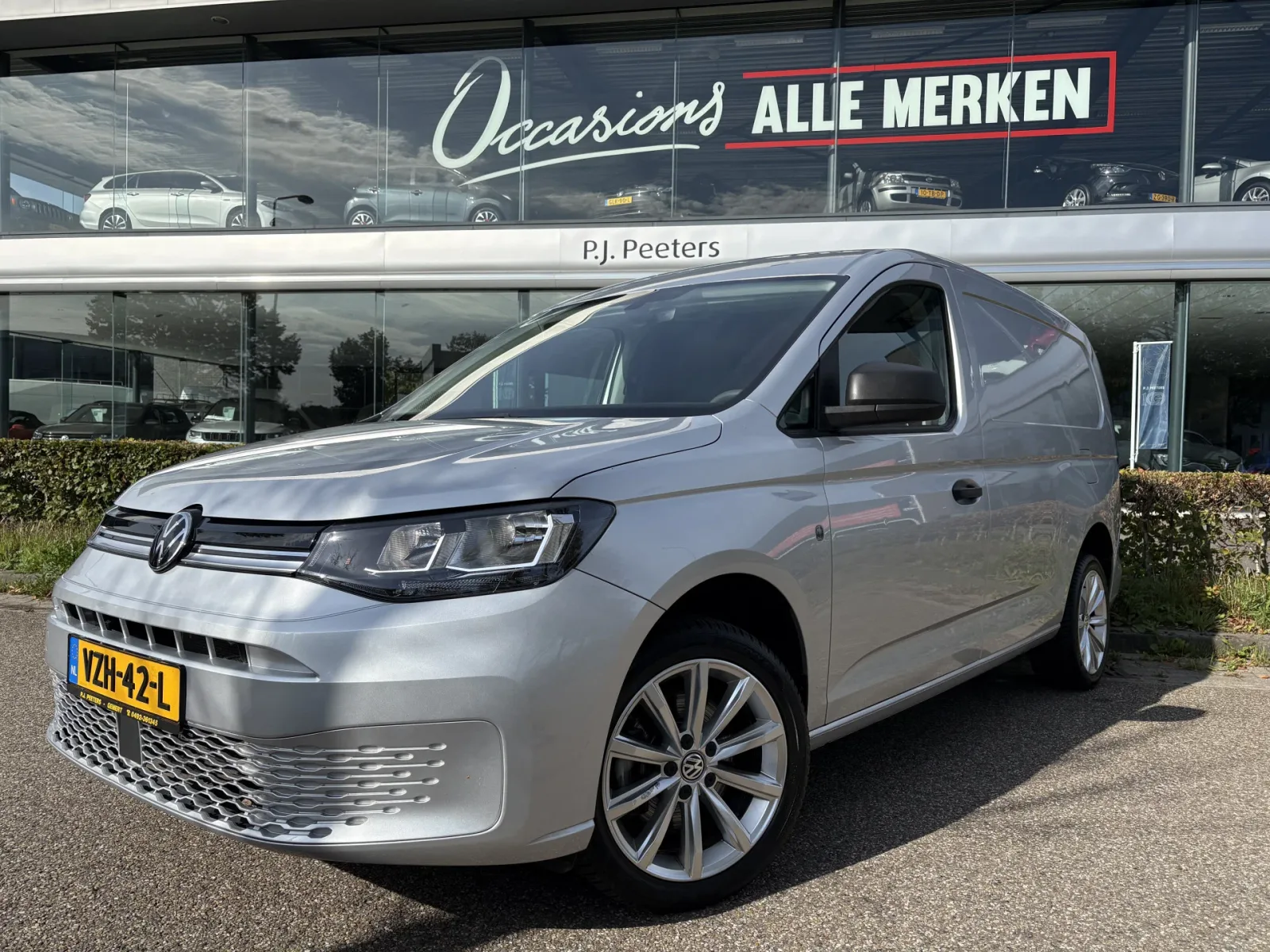 Volkswagen Caddy (2023) — foto 1