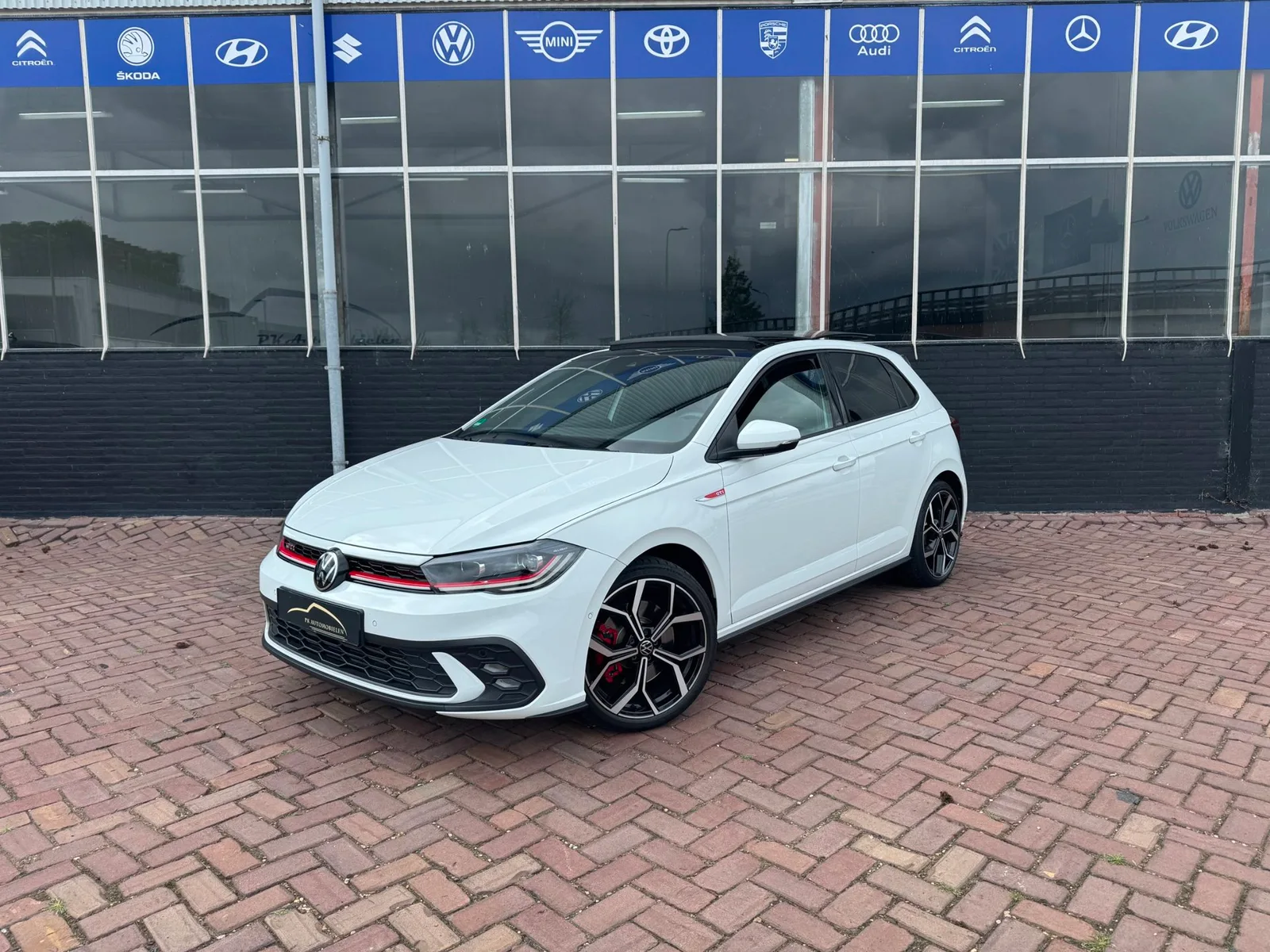 Volkswagen Polo (2022) — foto 1