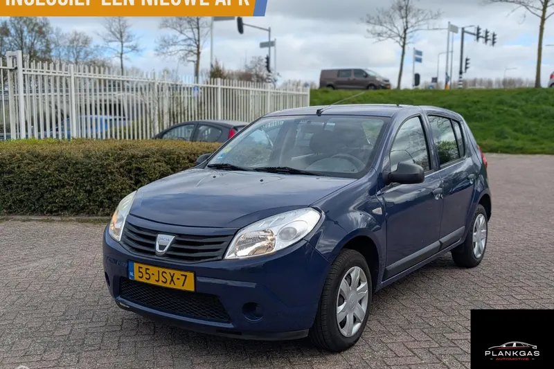 Dacia Sandero (2009)