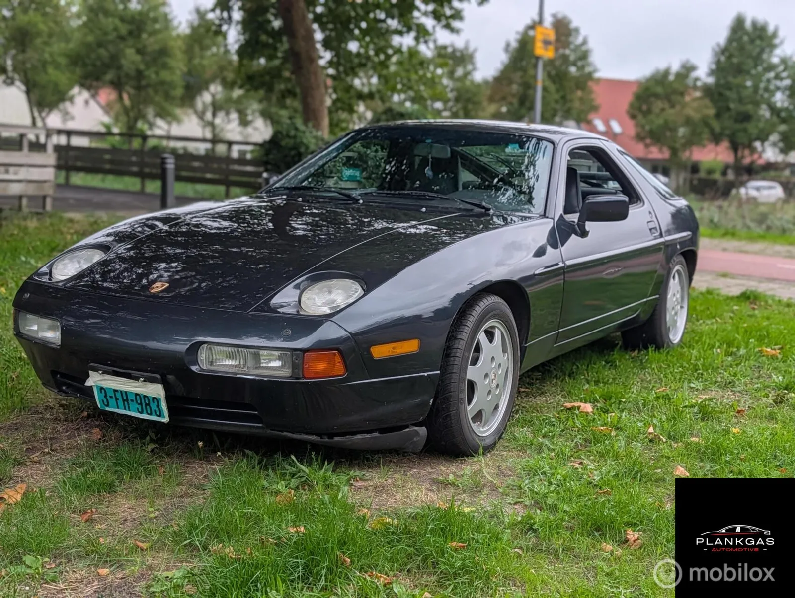Porsche 928 (1987) — foto 1