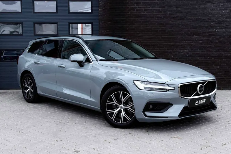 Volvo V60 (2023)