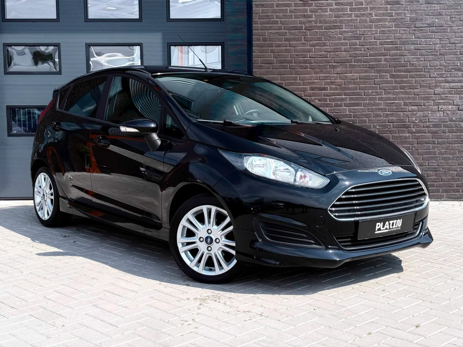 Ford Fiesta (2014) — foto 1