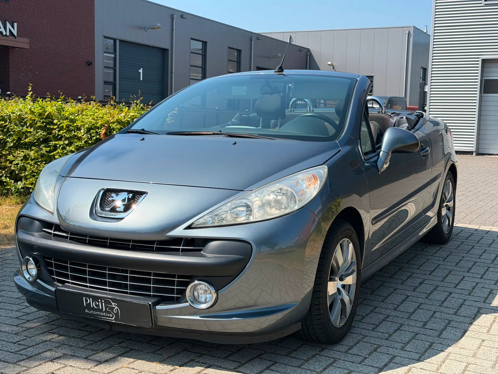 Peugeot 207 (2009) — foto 1
