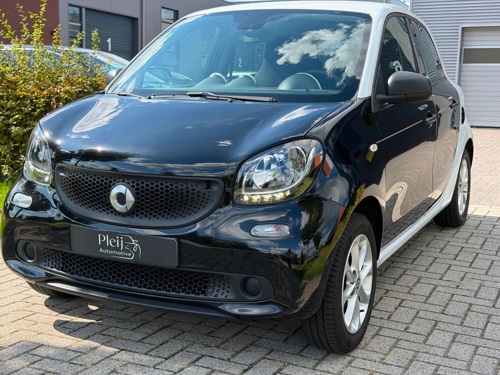 Smart ForFour (2017) — foto 1