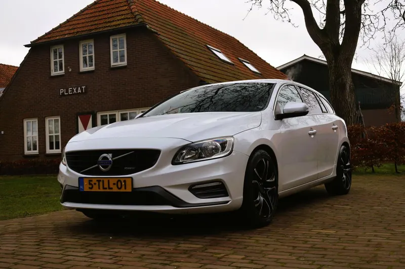Volvo V60 (2014)