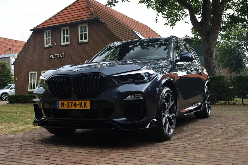 BMW X5 (2019)